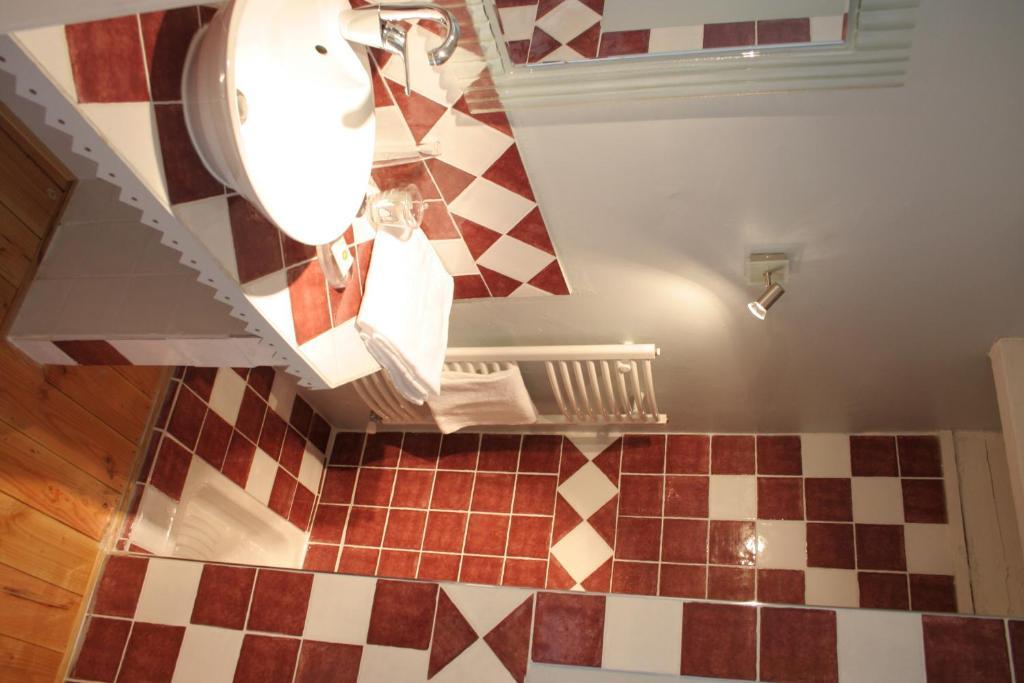 Chambres D'Hotes La Cime Beaujolaise Poule-les-Echarmeaux ภายนอก รูปภาพ